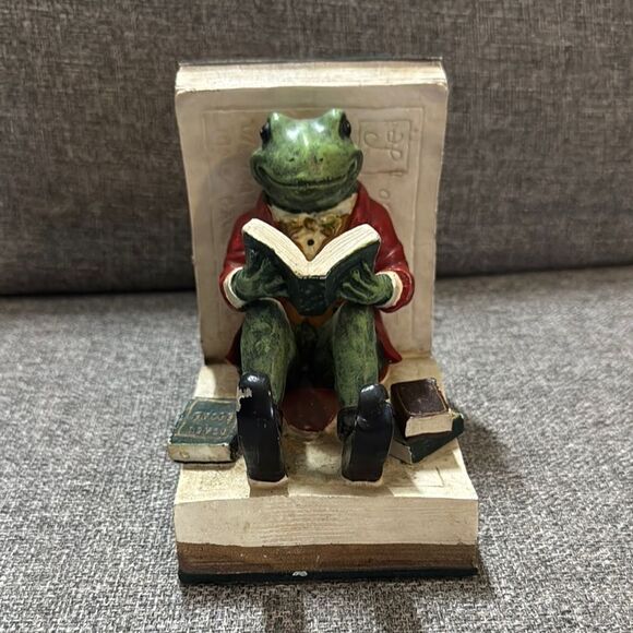 Toads Escape Bookend/"Wind And The Willows" Bookend - Picture 1 of 7